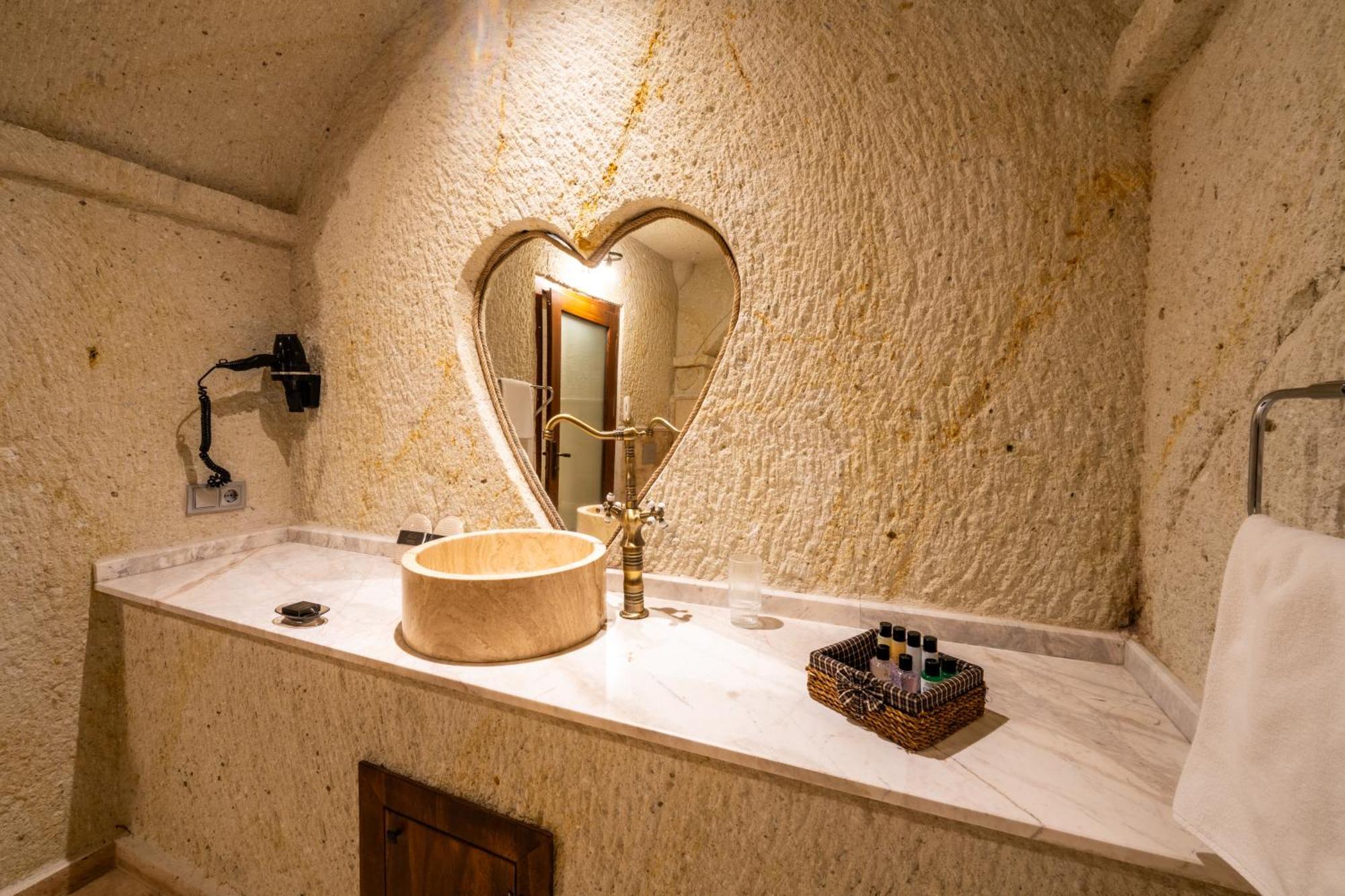 الشقق الفندقية نفسهيرفي  Cappadocia Sweet Cave المظهر الخارجي الصورة