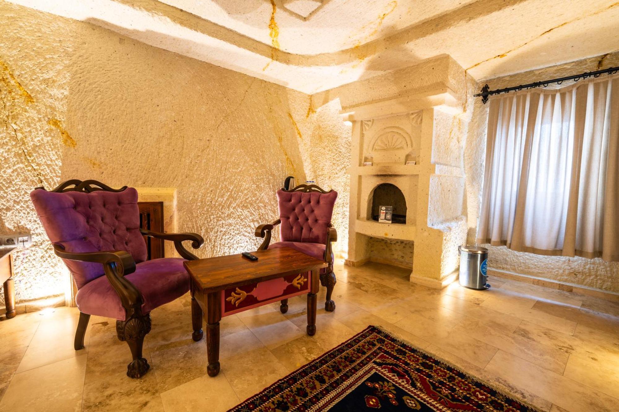 الشقق الفندقية نفسهيرفي  Cappadocia Sweet Cave المظهر الخارجي الصورة